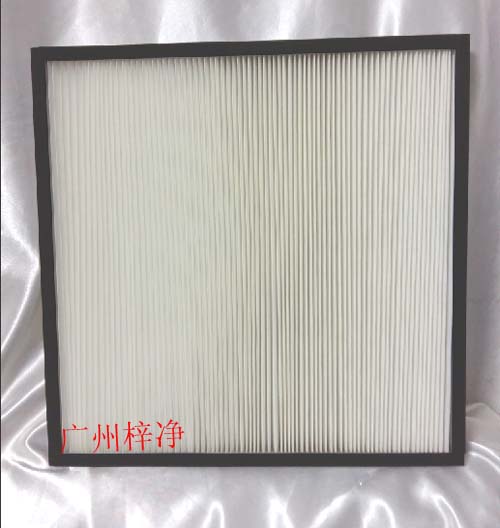 板式中效過濾器設(shè)計特點(diǎn)：風(fēng)量大、阻力小、結(jié)構(gòu)堅固、可重復(fù)清潔使用。