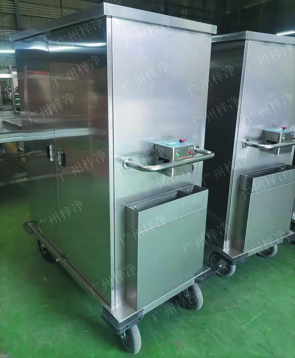 密閉式滅菌器械物品電動轉(zhuǎn)運車有單面雙開門,單側(cè)門可旋轉(zhuǎn)角度≥220°度開啟設(shè)計，裝卸物品更方便;