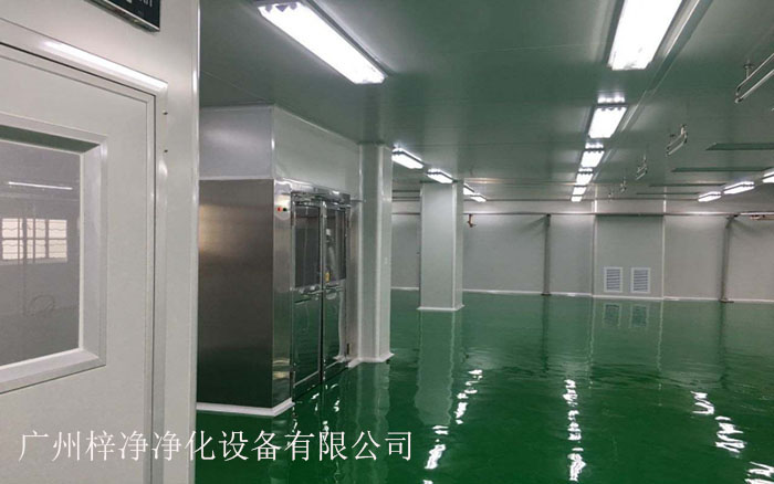 風淋室在緩沖間的正確放置位置對于潔凈室的整體效果至關(guān)重要。